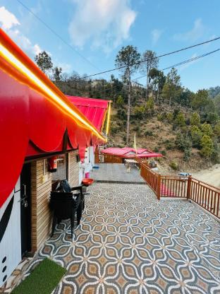 the town escape cottage