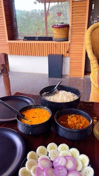 The Town Escape Cottage,,3 star