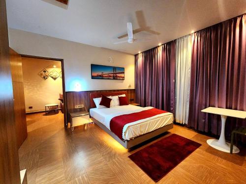jandg royal stay a boutique hotel