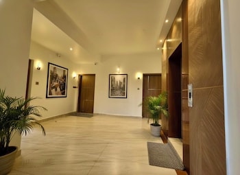 J&G Royal Stay- A Boutique Hotel,,2 star