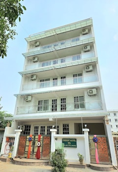 Hotel Trident Dwarka,,3 star