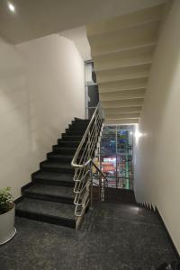 bks grand
