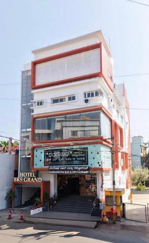 Bks Grand,,2 star