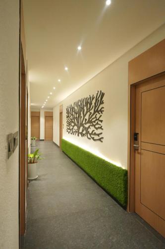Bks Grand,,2 star