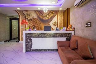 hotel sr palace near igi delhi aiprort