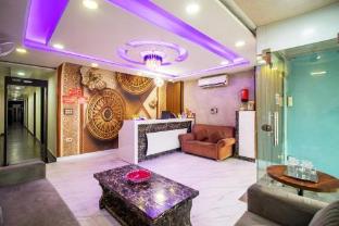 hotel sr palace near igi delhi aiprort