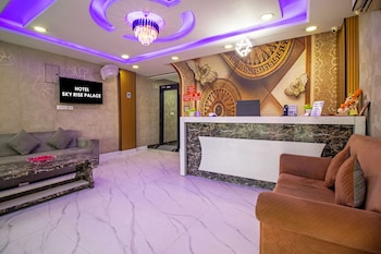 Hotel Sr Palace Near Igi Delhi Aiprort,,3 star