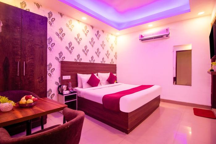 hotel sr palace near igi delhi aiprort