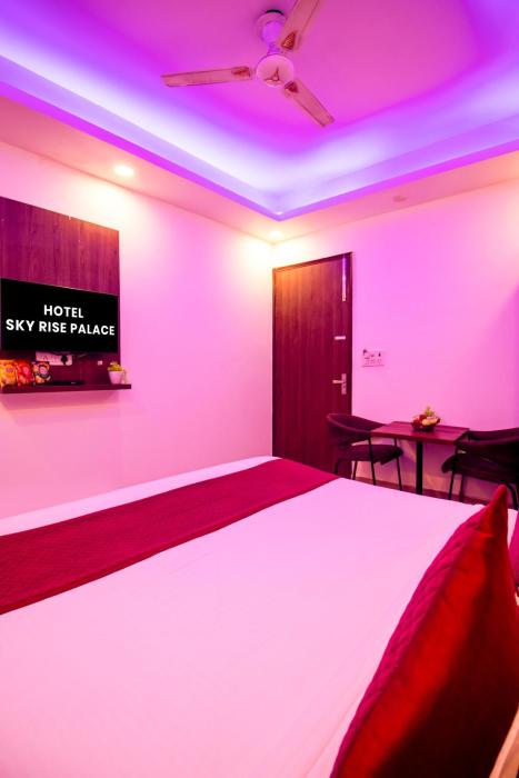 hotel sr palace near igi delhi aiprort