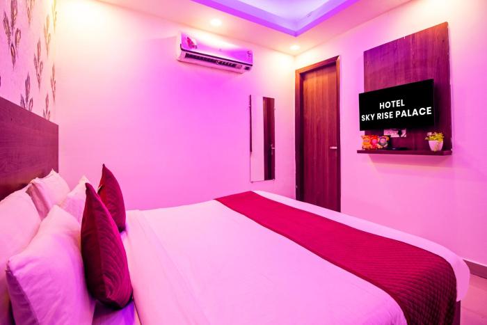 hotel sr palace near igi delhi aiprort