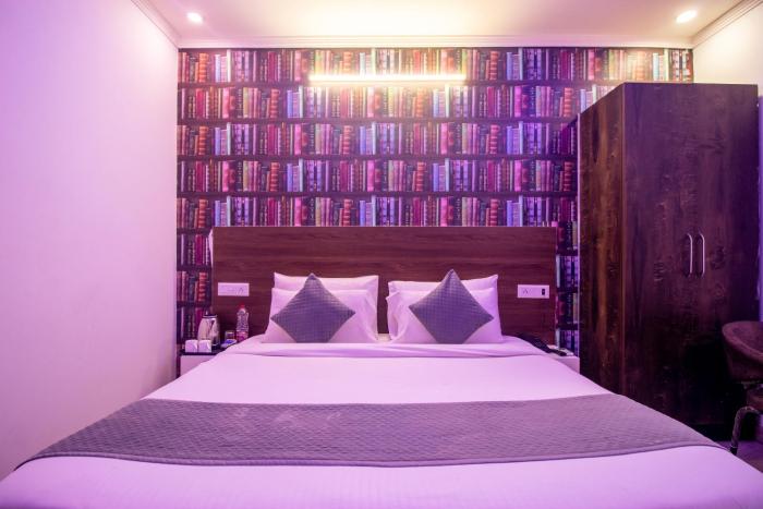 hotel sr palace near igi delhi aiprort