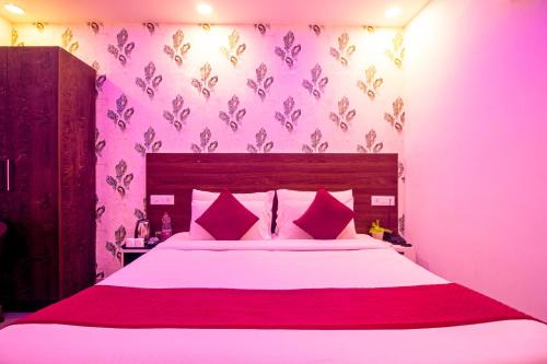 hotel sr palace near igi delhi aiprort