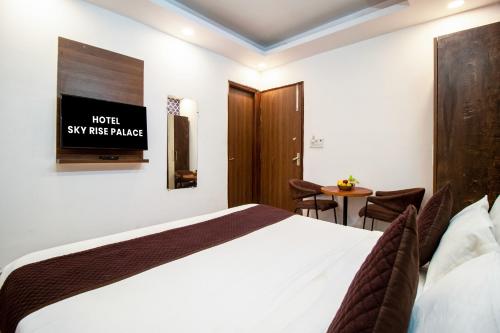 hotel sr palace near igi delhi aiprort