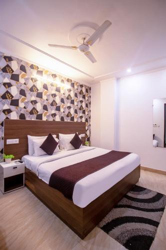 hotel sr palace near igi delhi aiprort
