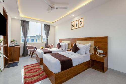 hotel sr palace near igi delhi aiprort