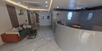 Happy Residency,,3 star