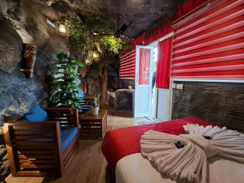 s and b dreams house