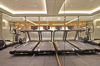 Hotel Sands Point,,3 star