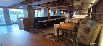 hotel sands point