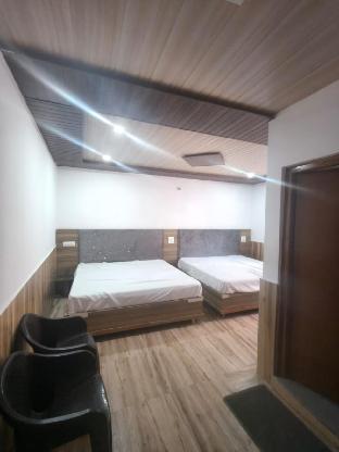 hotel yamuna palace
