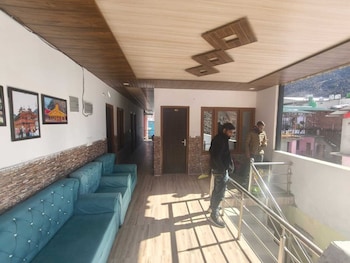 hotel yamuna palace