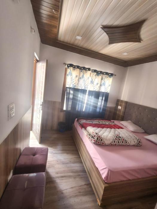 hotel yamuna palace