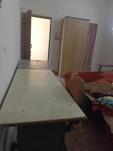 bhopal stay nehru nagar