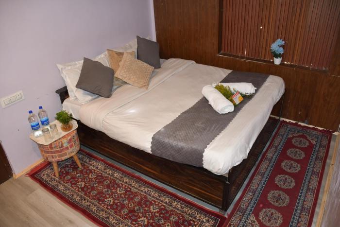 hotel rosh villa