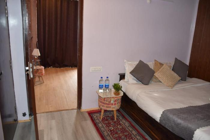 hotel rosh villa