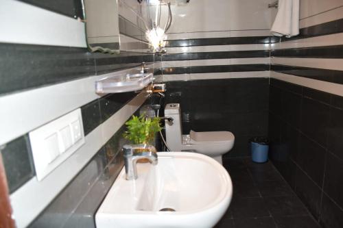 hotel rosh villa