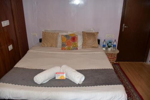 hotel rosh villa