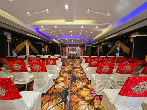 hotel mng the platinum
