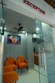 Hotel Ganga Banquet And Restaurant,,3 star