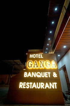 Hotel Ganga Banquet And Restaurant,,3 star