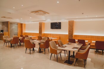hotel siddharth grand
