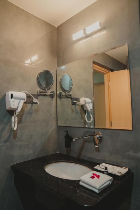 hotel siddharth grand