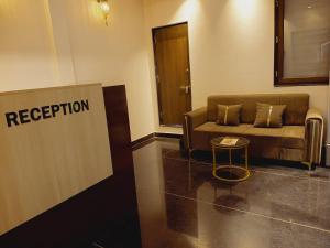 hotel nidhi shree