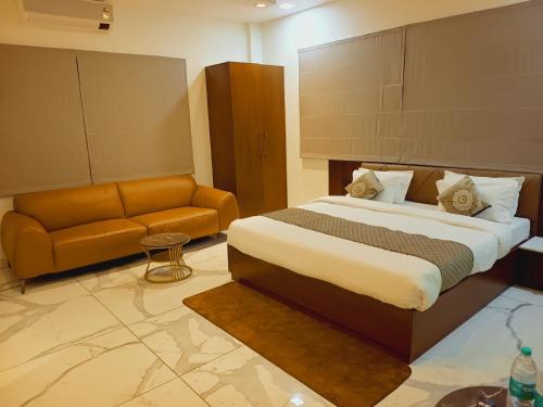 hotel nidhi shree