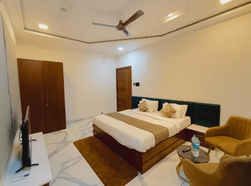hotel nidhi shree