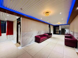 hotel golden meet