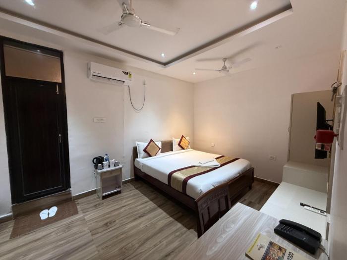 hotel golden meet
