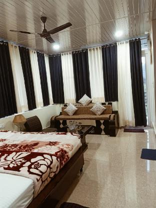 phs kasauli hills