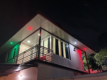 Phs Kasauli Hills,,3 star