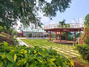 7 oaks nature retreat