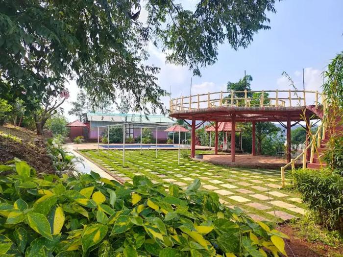 7 oaks nature retreat