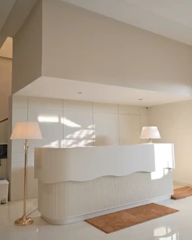 Hotel Phantom,,3 star