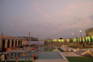 Ganga Ghat By Democracy,,4 star