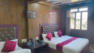 prithvi yatra hotels guptkashi