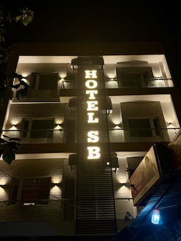 Hotel Silver Bricks,,3 star