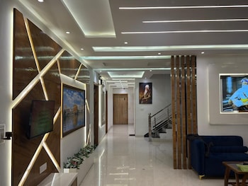 Hotel Silver Bricks,,3 star